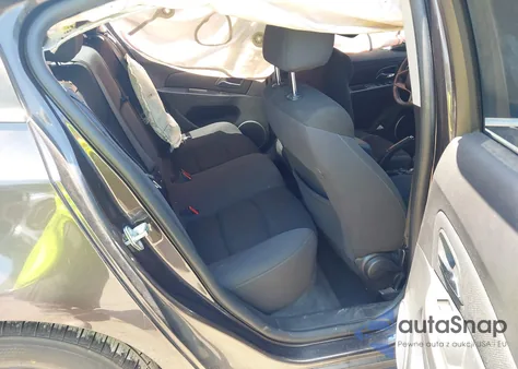 2016 Chevrolet Cruze Limited Lt z USA, uszkodzony, nr VIN 1G1PE5SB6G7105728